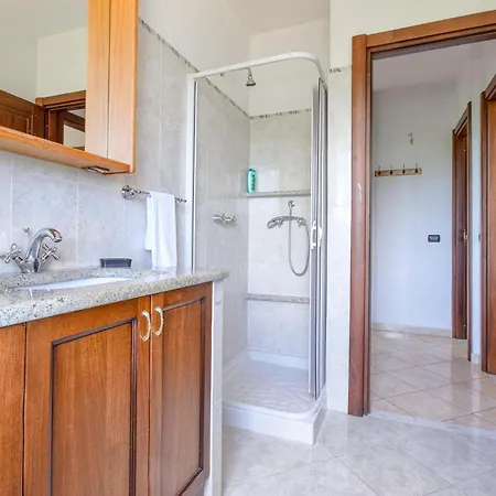 Gorgeous In With Kitchen 아파트 *